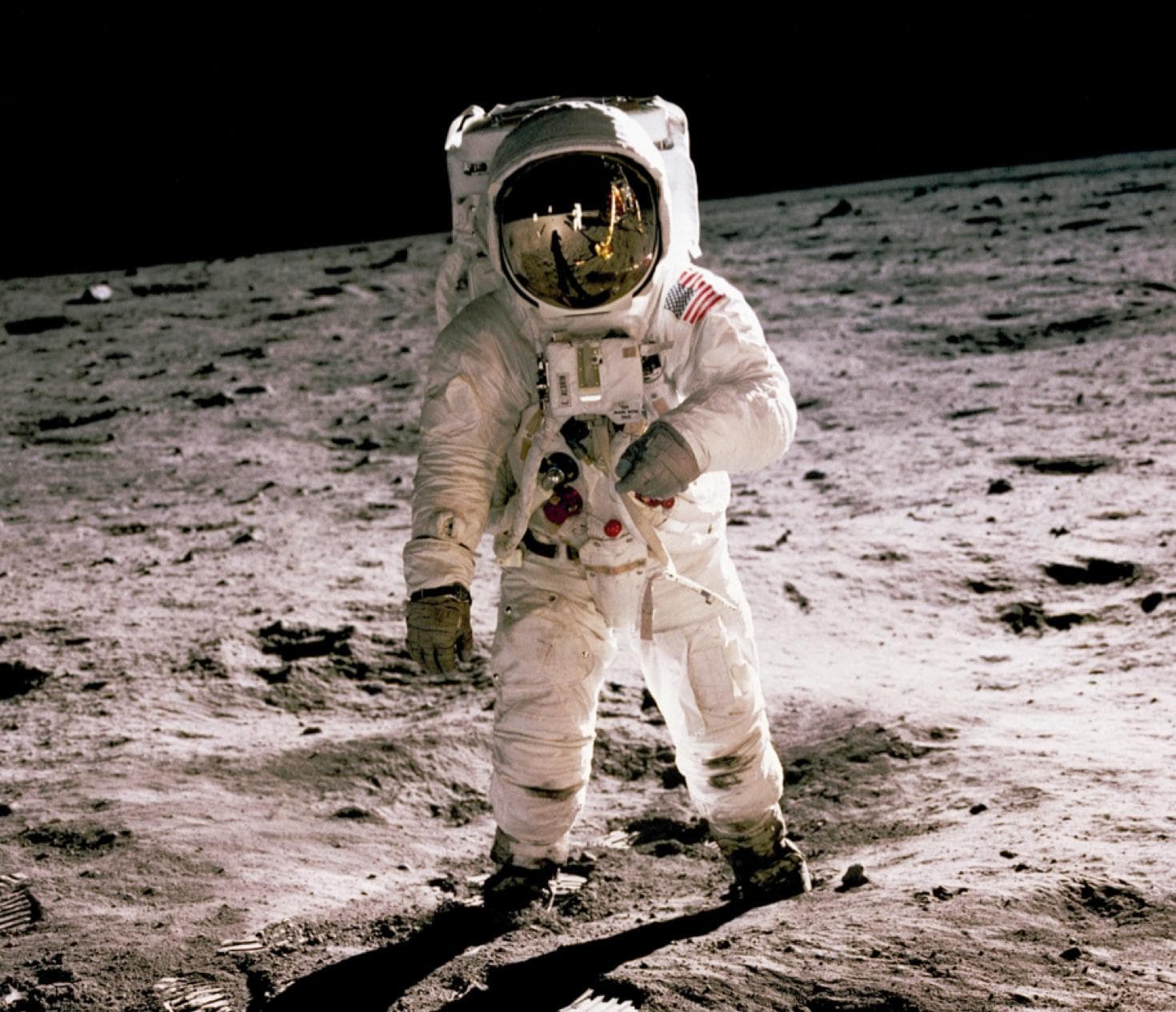 an image of a human on the moon... human on the moooooon